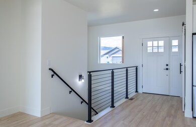 Photo's of similar home.