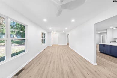 454 Bates Crossing Rd, Travelers Rest, SC 29690 - photo 4