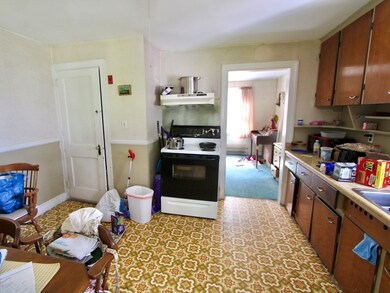 554 Wachusett St, Holden, MA 01520 - photo 2