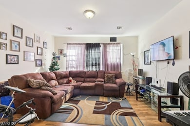 349 Osborne Terrace unit 351, Newark, NJ 07112 - photo 7