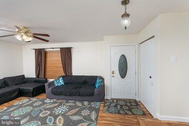 123 Bourbon Ct, Parkville, MD 21234 - photo 3