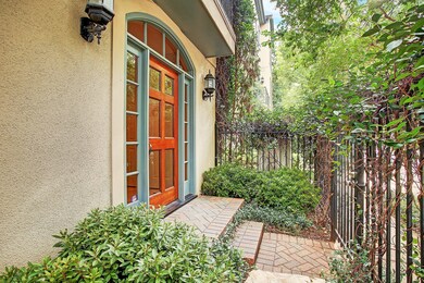 1701 Welch St, Houston, TX 77006 - photo 5