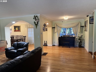 13529 NE Beech St, Portland, OR 97230 - photo 6