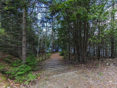 Path to the Common Area.