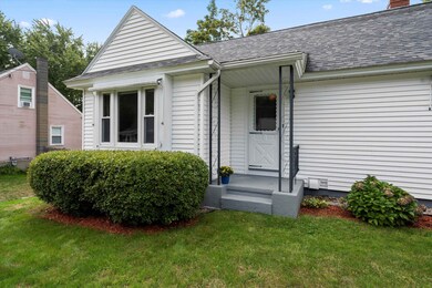 5 Oak St, Allenstown, NH 03275 - photo 3