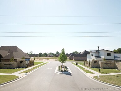 2233 W Charlotte St, Broken Arrow, OK 74011 - photo 4