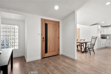 201 Hanover Dr, Costa Mesa, CA 92626 - photo 4