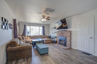 2519 Hawn Ave, Redding, CA 96002 - photo 4