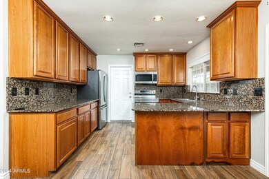 818 E Grandview St, Mesa, AZ 85203 - photo 7