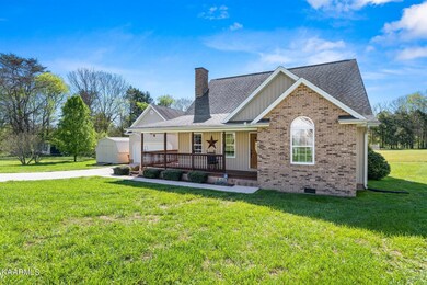 02-133-Elm-St-Decatur-TN-2