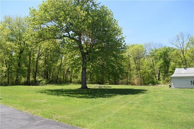 1688 Valley View Dr, Bangor, PA 18013 - photo 4