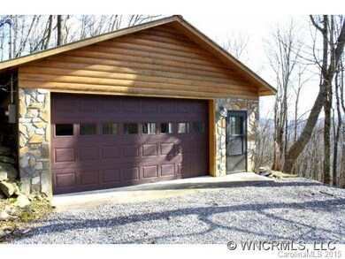 985 SF Outbldg w/ Full Bath