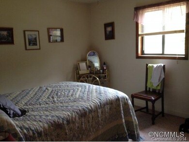 Left Side front bedroom