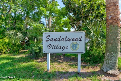 188 W Sandalwood Ct