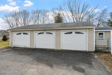 60-web-or-mls-4-boltwood-ave