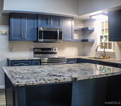 313 Fox Hollow Rd, Montgomery, AL 36109 - photo 6