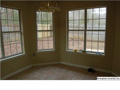 eating area in kitchen
