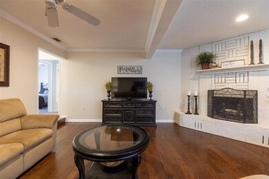 4007 Bandera Dr, Granbury, TX 76049 - photo 4