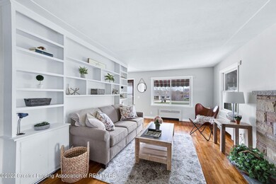 4-web-or-mls-Home-Exposure-1114-Turner-4