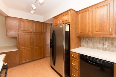 013 kitchen - IMG_1075