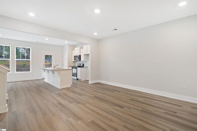 Warm, spacious layout that's great for entertainin
