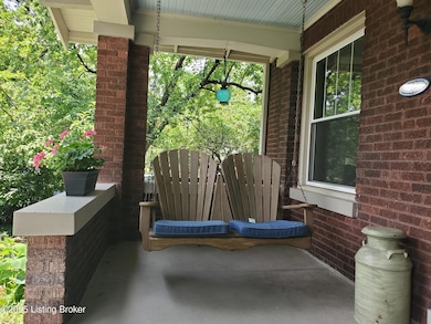 2923 Avon Rd, Louisville, KY 40220 - photo 3