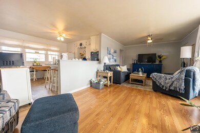 912 SW 37th St, Topeka, KS 66611 - photo 7