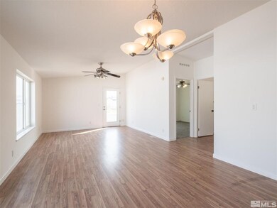 215 Glen Vista Dr, Dayton, NV 89403 - photo 5
