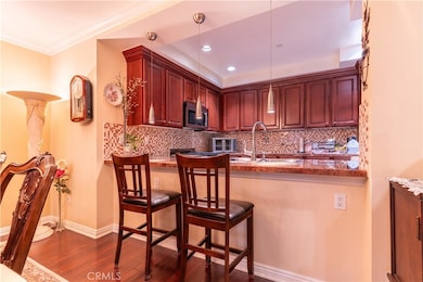 4533 Vista Del Monte Ave unit 201, Sherman Oaks, CA 91403 - photo 5