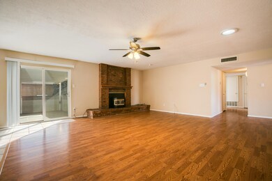 6704 Orphelia Ave NE, Albuquerque, NM 87109 - photo 7
