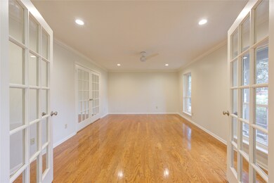 13826 Myrtlea Dr, Houston, TX 77079 - photo 4