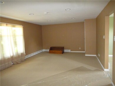 Living Room. Apartment Living Room