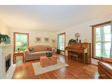 1121 Heather Hill Crescent, Flossmoor, IL 60422 - photo 2