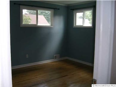 20 Howard Ave, Eatontown, NJ 07724 - photo 5