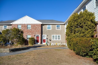 70 Cox St, Hudson, MA 01749 - photo 3