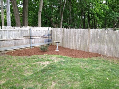 7 Surrey Rd, Barrington, RI 02806 - photo 3