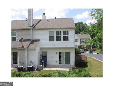 1035 Prestwyck Ct, Alpharetta, GA 30004 - photo 4