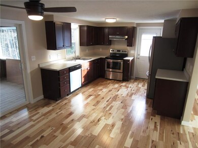 20 Walkers Ridge Dr, Sanford, ME 04073 - photo 2