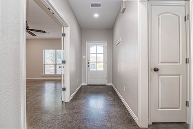 4003 Navasota Dr, Midland, TX 79707 - photo 2