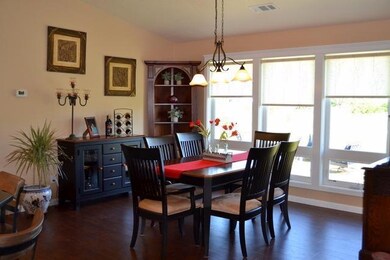 3930 Redwood Ave, Grants Pass, OR 97527 - photo 6