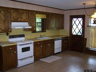 9094 9094 Pleasant Hill, Tyler, TX 75707 - photo 3