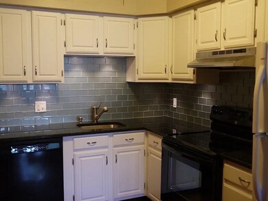 482 Beacon St unit 31, Boston, MA 02115 - photo 4