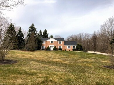 11243 Lake Forest Dr, Chesterland, OH 44026 - photo 2