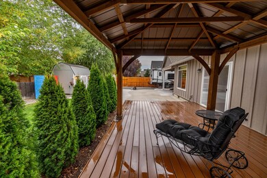 1484 NW Teakwood Ct, Redmond, OR 97756 - photo 4