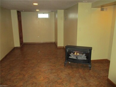 421 N Center St, Lagrange, OH 44050 - photo 6