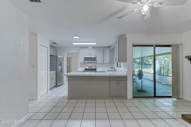 1012IndianOaksEast-19