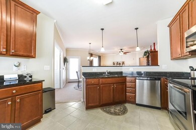 23520 F D R Blvd unit 402, California, MD 20619 - photo 3