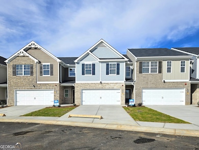 338 Lanier Cir, Woodstock, GA 30189 - photo 2