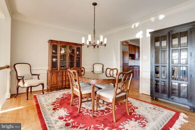 9455 Turnberry Dr, Potomac, MD 20854 - photo 7