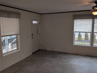 1942 Central Ave unit 36, Colonie, NY 12205 - photo 6